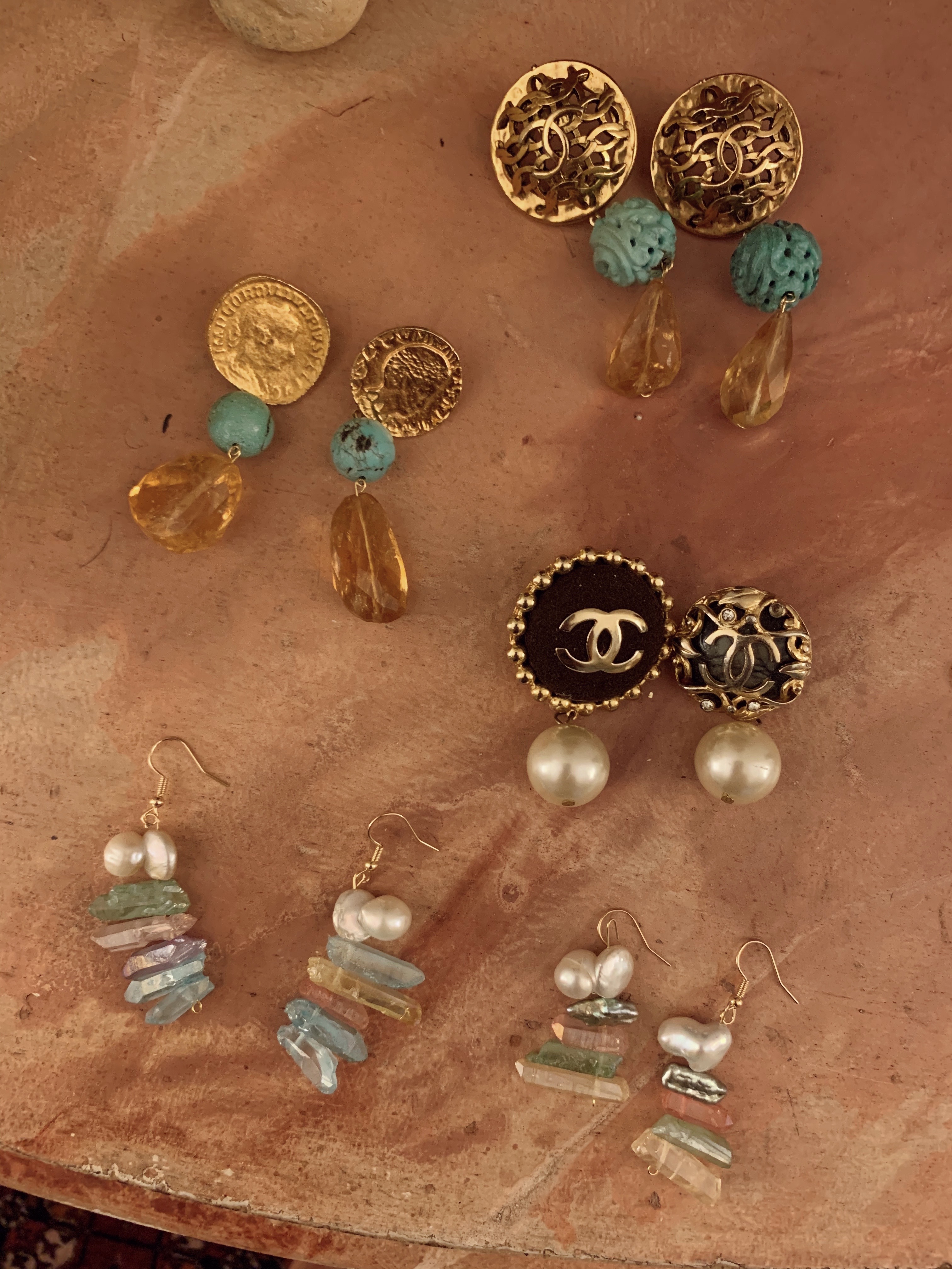 Vintage Buttons Amber Jade Pearl